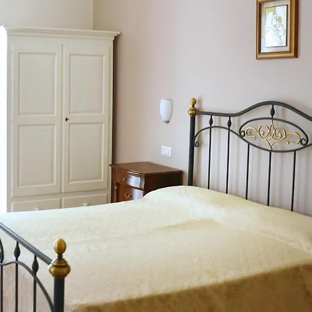 Affittacamere San Francesco Guest house *